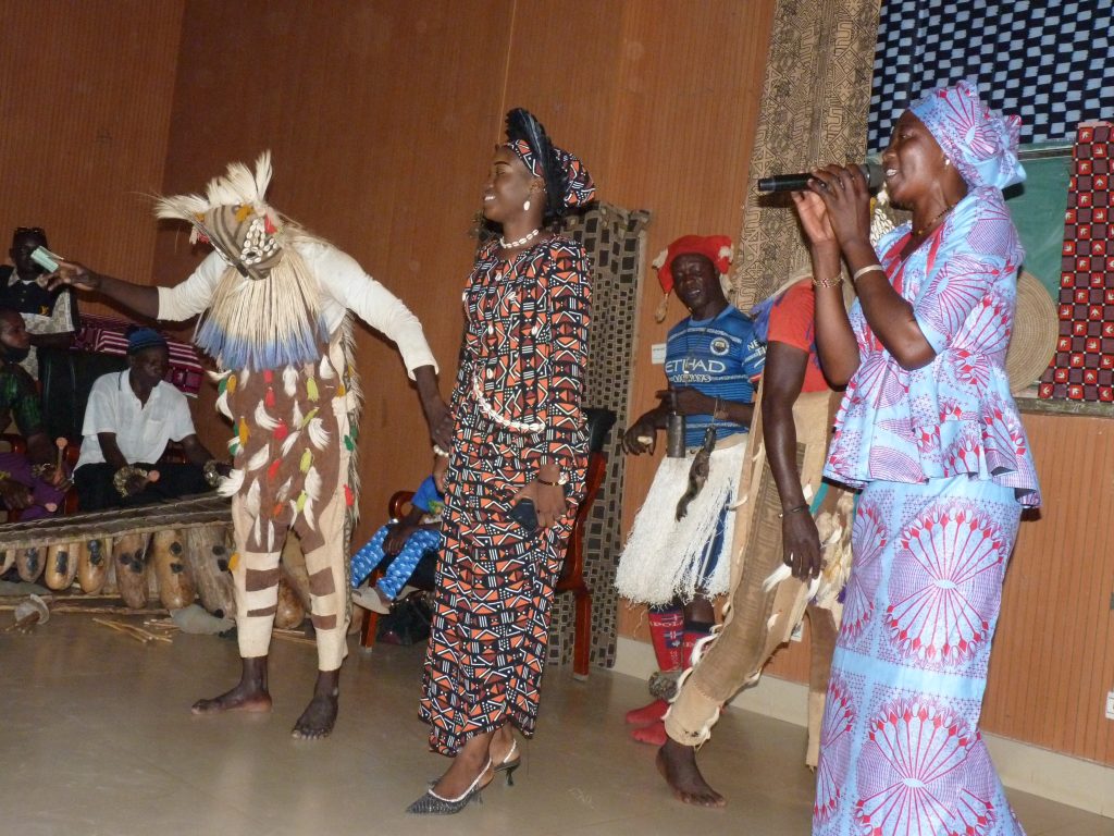 14ème Edition de la Journée Culturelle Club Lettres : Les étudiants s’approprient de la culture malienne !