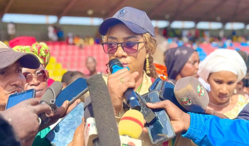 49f96bb7-ba0b-452d-b2b2-d1f8e8d5674b