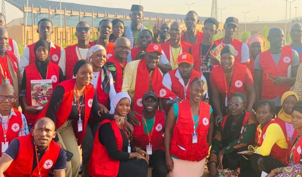 b4647e03-fd85-4411-88f0-d44b54d84874