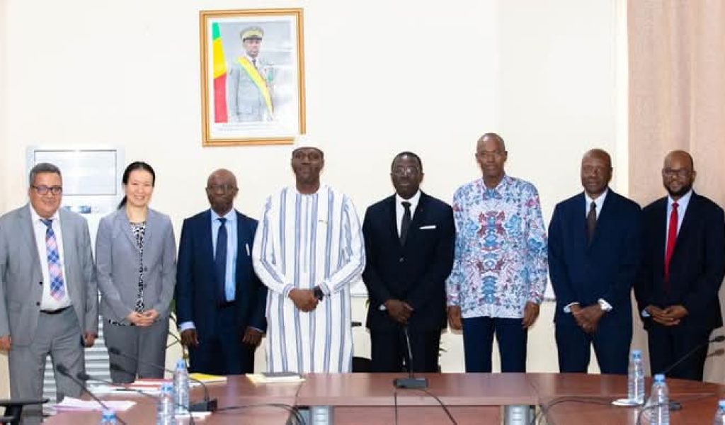 895fb93a-8a2c-438a-ba03-5f9ac78f8271