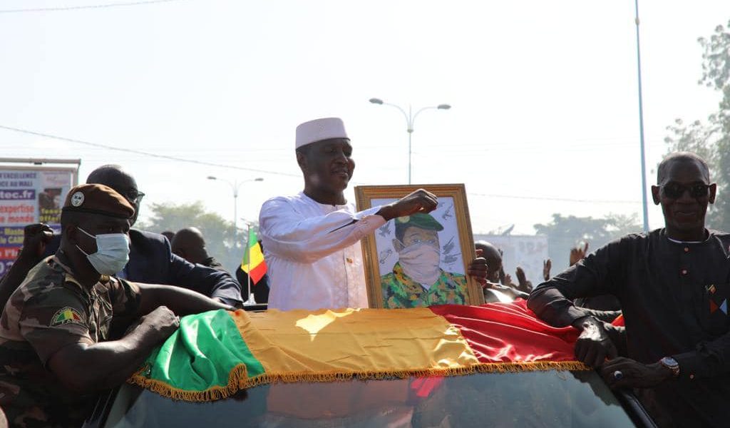 ARRIVEE PM-I A BAMAKO VIA NEW YORK
