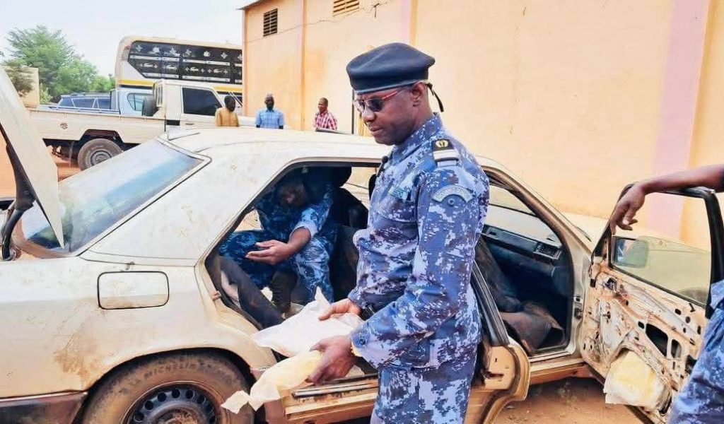 e175e45d-bf78-44f4-9d4b-a3634a1d3fb4